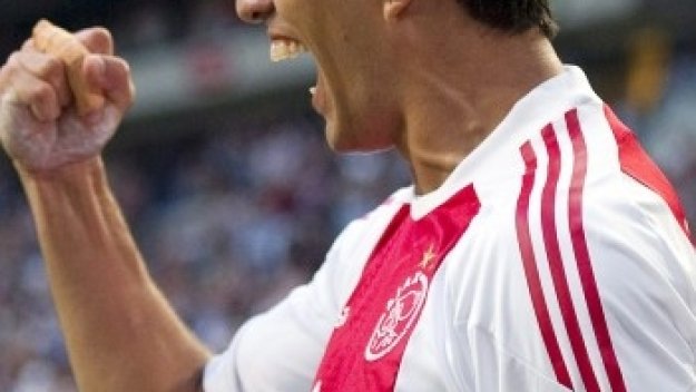 Суарес на “Анфийлд” до 2016-а