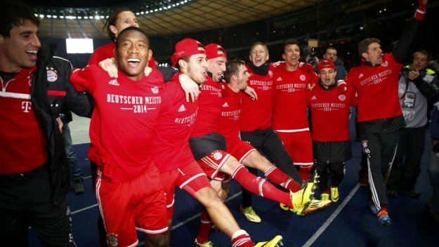 Байерн с 1004 точни паса срещу Херта