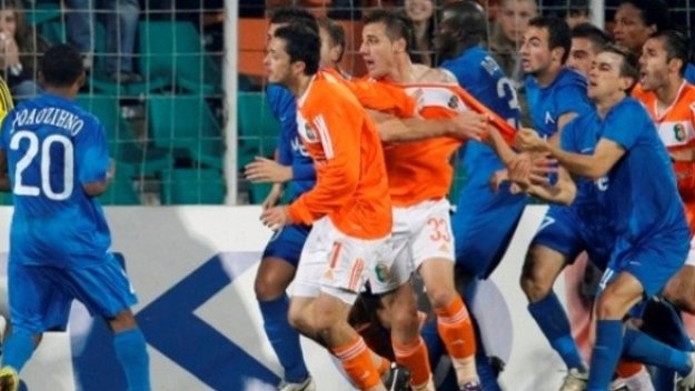 Глоби в Литекс за мелето срещу Левски