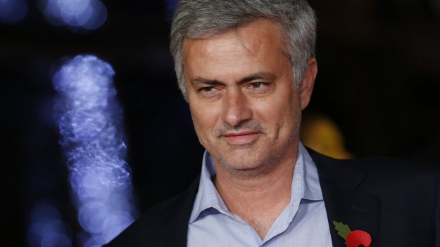 Феновете на Барса вече не гледат чак толкова лошо на Моуриньо