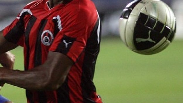 Дерек Асамоа отново в списъка на ЦСКА