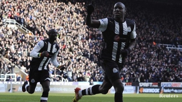 Демба Ба: Щастлив съм в Нюкасъл, нямам намерение да ходя никъде