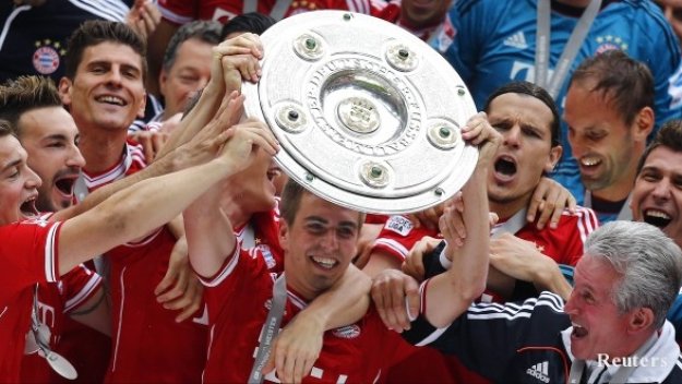 Бундеслигата започва с чувството, че е №1