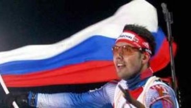 Русия спечели мъжката щафета на световното по биатлон