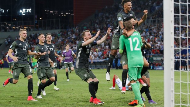 Германия – Испания е финалът на европейското до 21 години