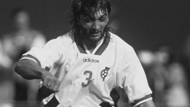 Една година без легендарния Туньо