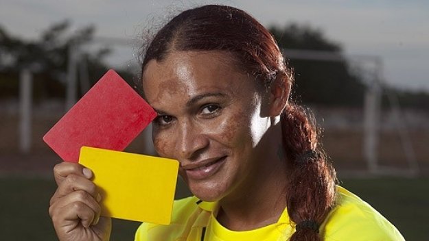 Бразилски рефер си призна, че е травестит