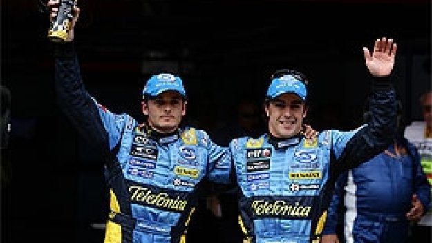 Рено окупира първа редица за старта в Испания утре