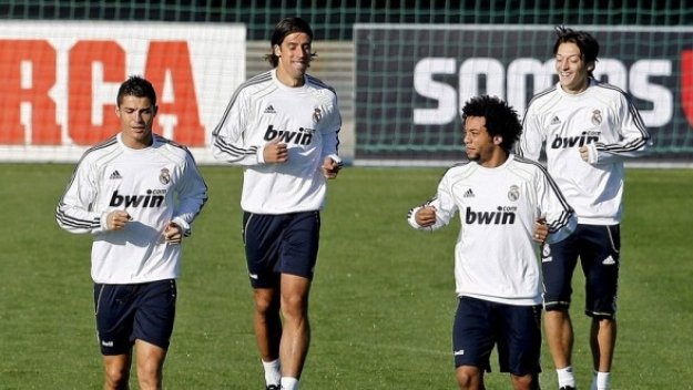 ПРОГНОЗА: Реал Мадрид - Расинг Сантандер