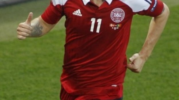 Бендтнер в Юве вместо Бербатов