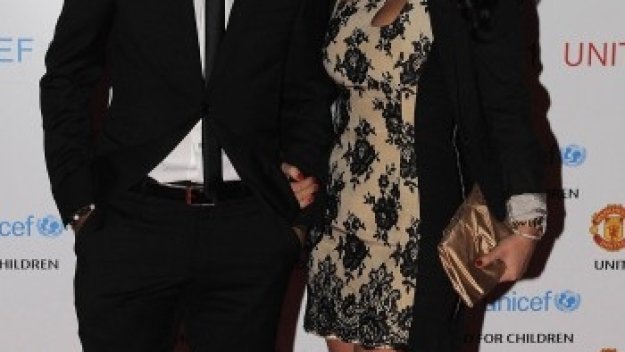 Ашли Йънг разкри защо е отказал да премине в Манчестър Сити