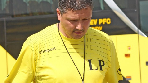 Любо Пенев хвърли бялата кърпа