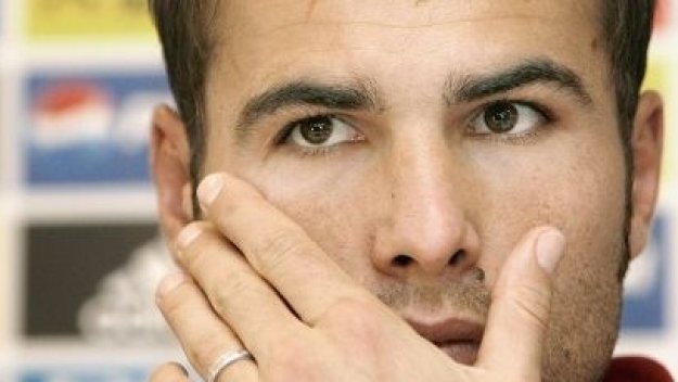 Наказаният Муту се контузи, няма да тренира две седмици