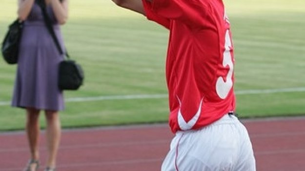 Йордан Минев изгоря за мача с Академик