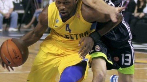 Макаби остави Реал без финал в Евролигата