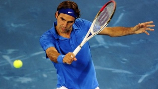 И Федерер призна, че синият клей е много хлъзгав