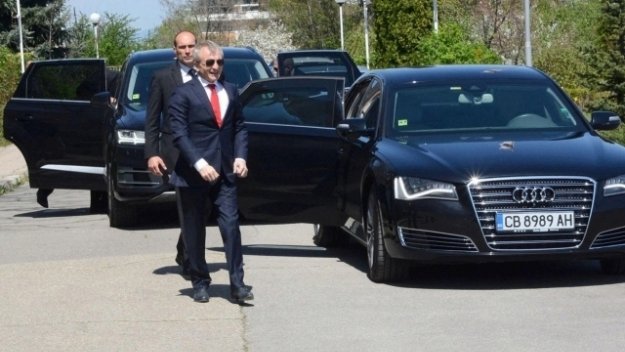 ОФИЦИАЛНО: Гриша Ганчев ще оздравява ЦСКА