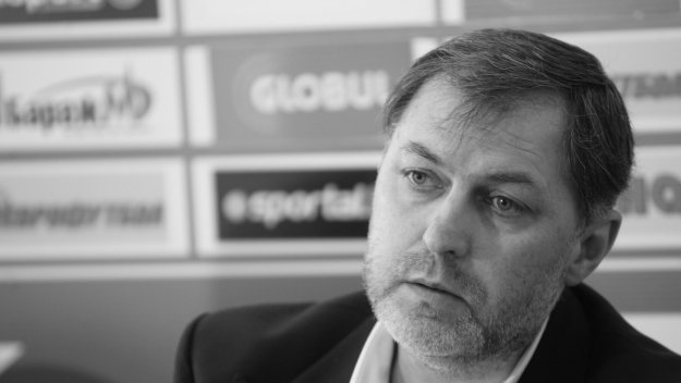 Почина Николай Ишков
