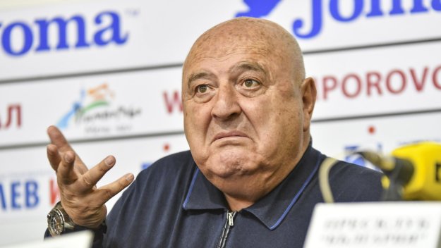 БФС резна Венци Стефанов за "подлога, крадец и джендър"