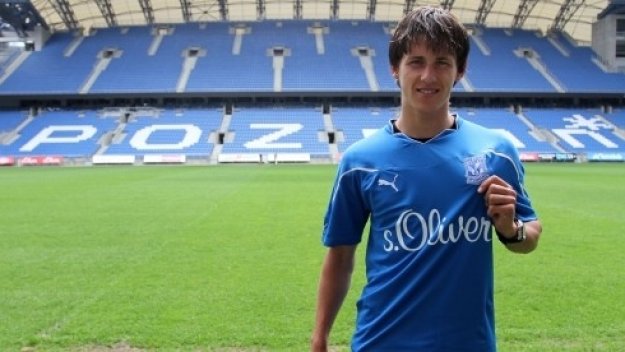 Тонев титуляр за Лех, отборът му върти равенство