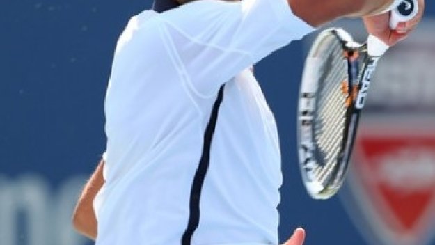 Джокович наказа и Дутра Силва