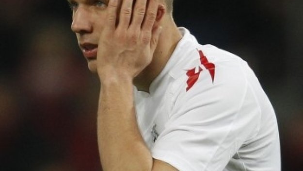 Подолски разпитвал Мертезакер за Арсенал