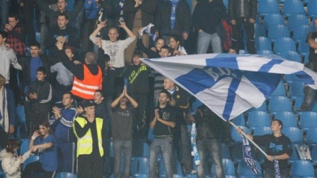 Черноморец спира с авантата за феновете