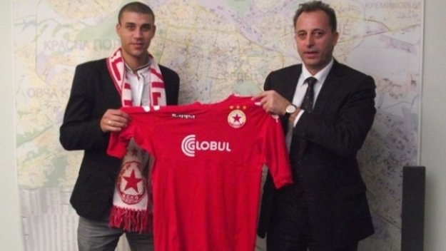 Официално: Карлос Диого подписа с ЦСКА