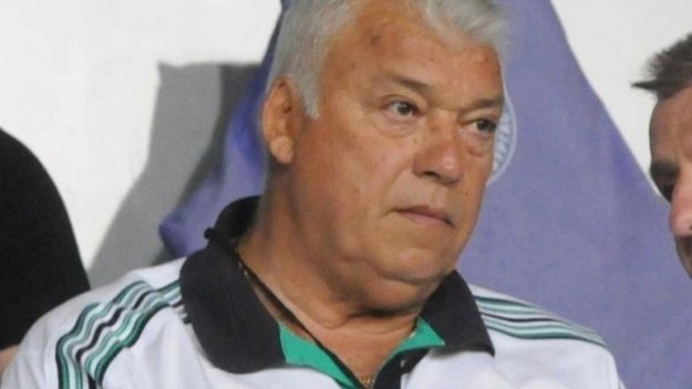 Зума: Нека олигарсите да си направят собствена лига