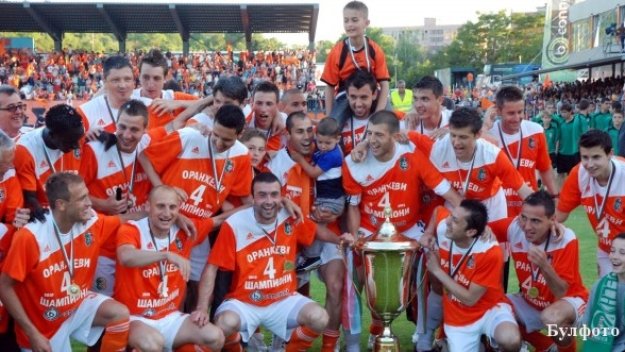 Литекс чака осем милиона от китайци