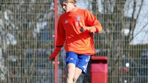 Байерн взе двама голобради, ще се пробва и за талант на Барса