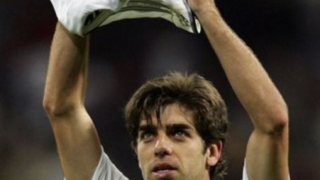 Нечувано: Жуниньо ще играе за Васко да Гама срещу 230 лири месечно