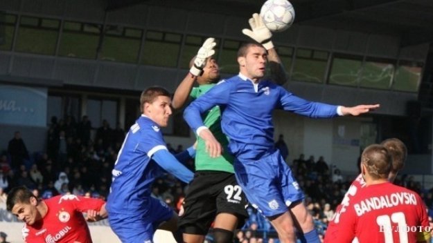 От Черноморец проплакаха - останахме без футболисти за Ботев