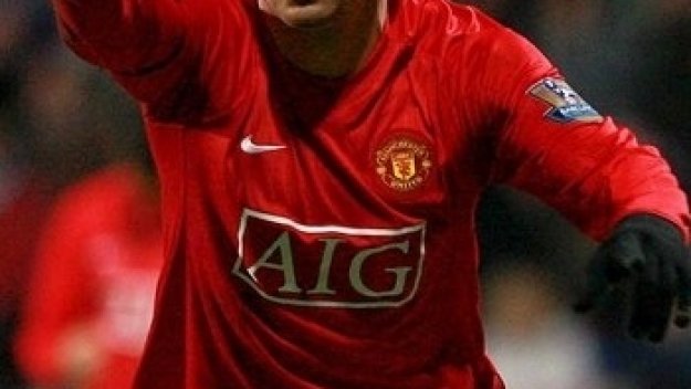 Светът отново скандира &quot;Бербатов!&quot;