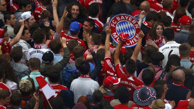Байерн глоби свои фенове