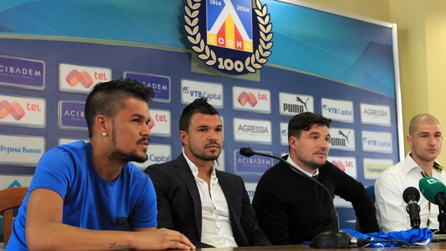 Йовов отсече: Искам 20 победи от Левски през пролетта