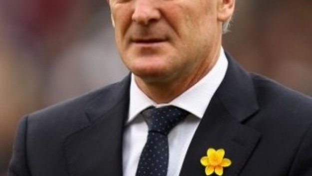 Байерн Мюнхен пожела Марк Хюз