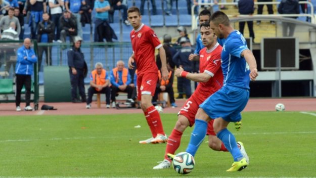 Тошко Янчев ще реши до месец дали да сложи край на кариерата си