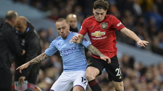 Барса набеляза още един бранител на Сити