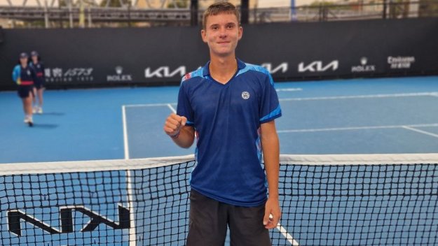 Жалко! Болки спряха Илиян Радулов на 1/4-финалите на Australian Open
