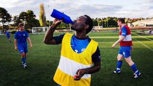 Рекорд в Швеция, нападател вкара 21 гола в един мач