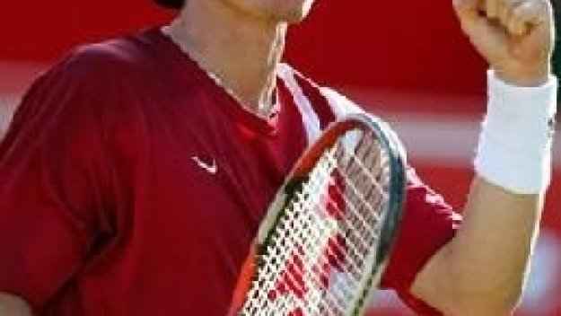 Хюит ще избира между Пекин и US Open