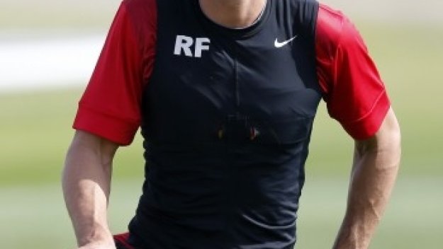 Рио Фърдинанд е следващият, който ще преподпише с Юнайтед