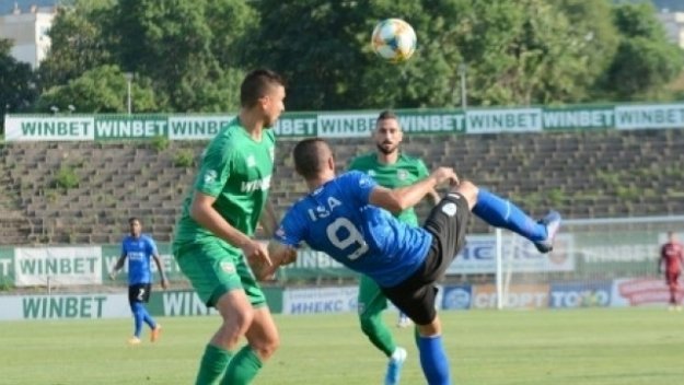 Черно море излиза с най-доброто срещу Левски