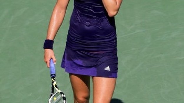 Динара Сафина се завръща на корта