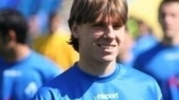 Агент на Лъчо Танев пътува за Израел за преговори с Арсенал