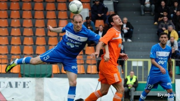 Имаше ли две дузпи за Литекс срещу Левски + ВИДЕО