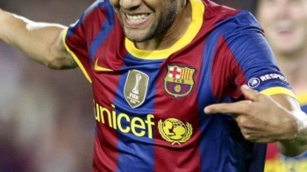 Няма оферти от Англия за Дани Алвеш