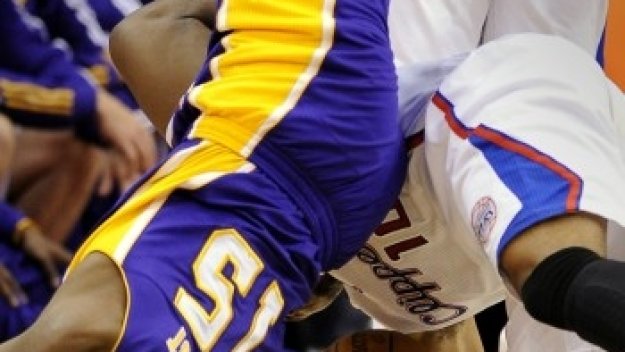 Фишър измъкна Лейкърс със сирената