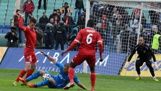 Божинов: Не съм страхливец, поемам вината за загубата